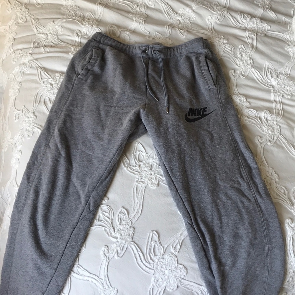 Grey Nike sweatpants